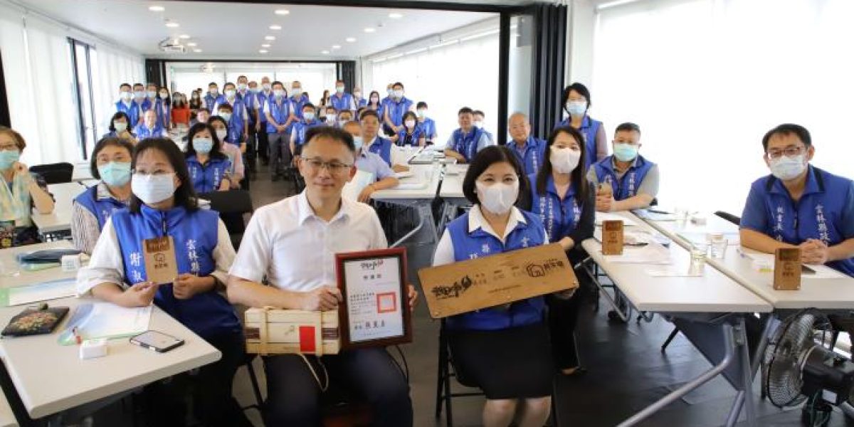 b2cd33d18cc13772aa09047ec19c4208